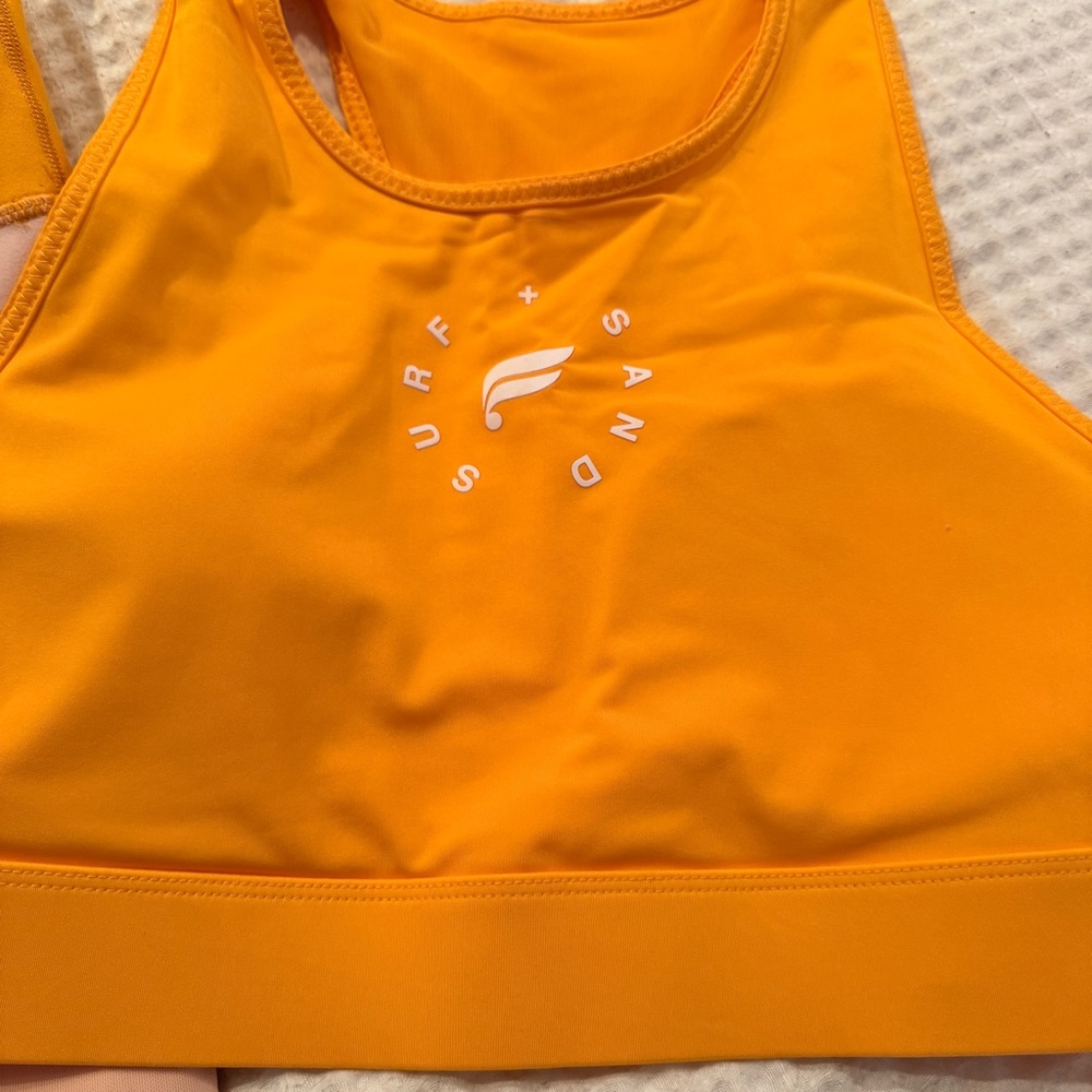 [Fabletics] athletic set - Picture 7 of 14